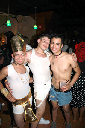 #166 of 425 : 2010-11-04_1475_62190.jpg