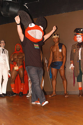 #346 of 425 : 2010-11-04_1475_62370.jpg