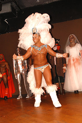 #350 of 425 : 2010-11-04_1475_62374.jpg