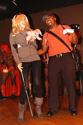 #351 of 425 : 2010-11-04_1475_62375.jpg