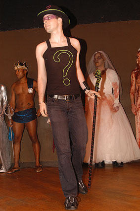 #353 of 425 : 2010-11-04_1475_62377.jpg